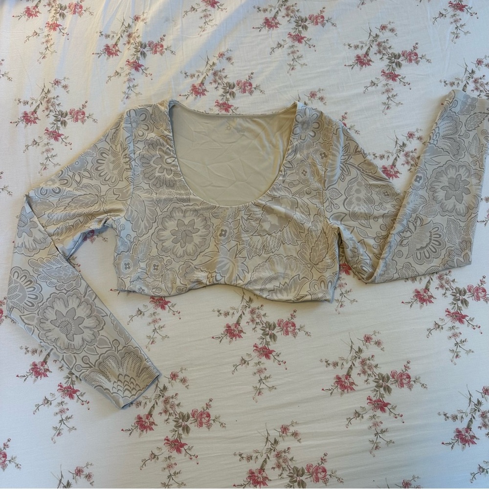 Floral Beige Long Sleeve Crop Top